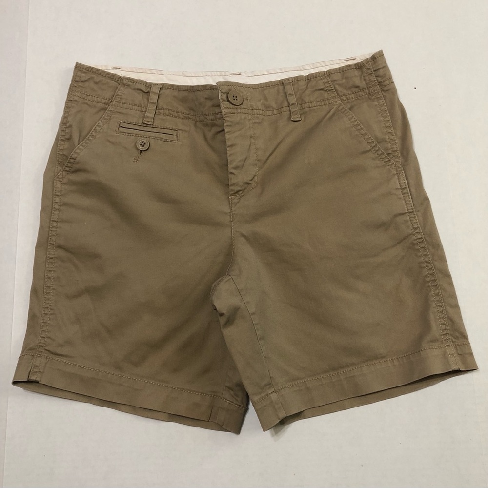 Faded Glory Classic Tan Women's size 4 Shorts modest 7” inseam 98”cotton pocket